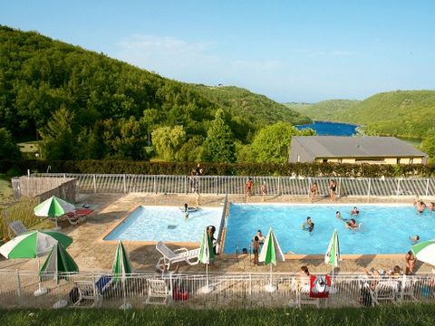 Le Domaine de Confolant - Vacancéole - Camping Puy-de-Dôme - Image N°0